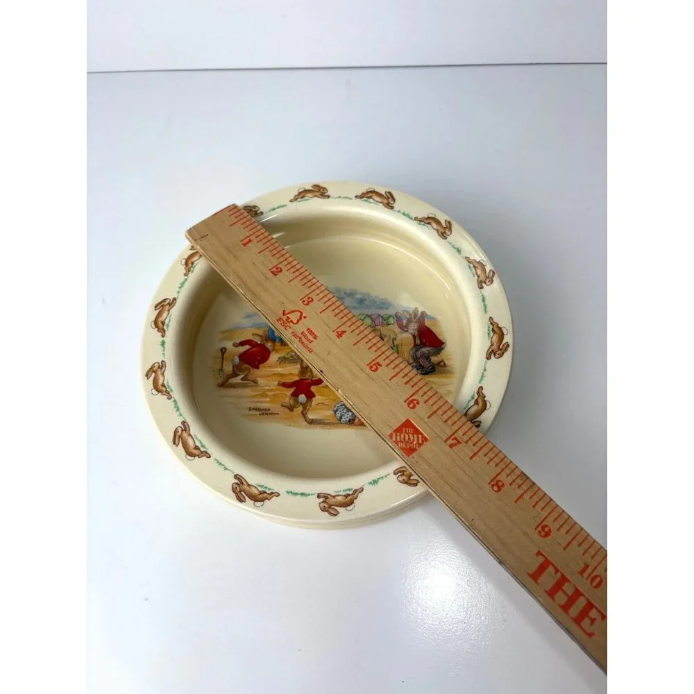 Royal Doulton Bunnykins Bowl Albion Barbara Vernon Sandy Beach‎